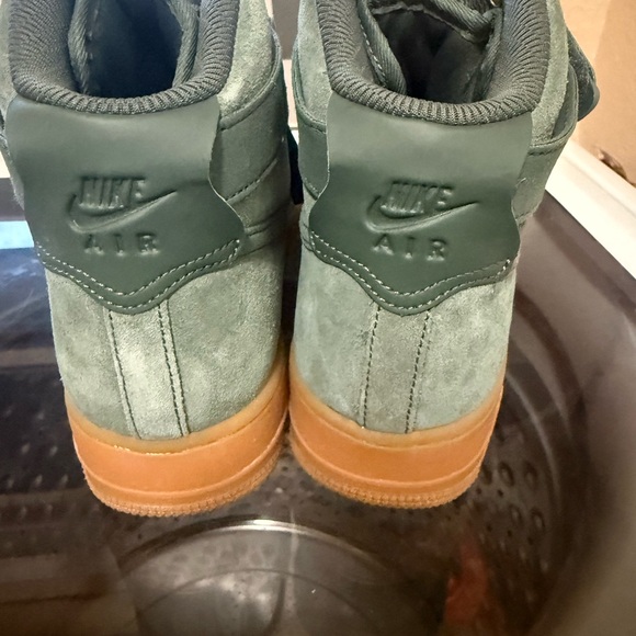 Nike Air Force 1 - Picture 3 of 4